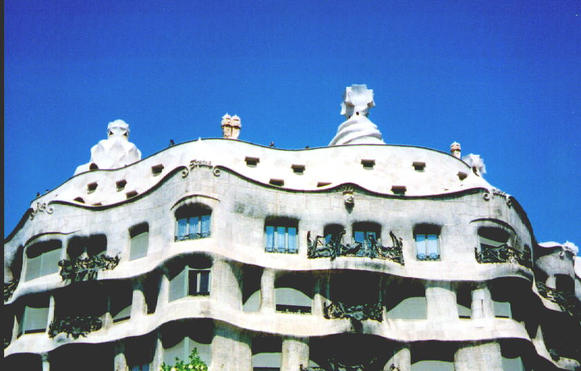 gaudi's casa mila